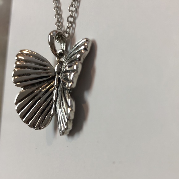 Silver Butterfly Necklace - Picture 4 of 6